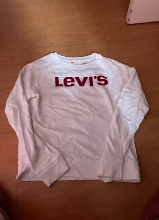 pull levi’s femme, marque: Levi's, état: Très bon état, taille: XS / 34 / 6, 17,00 €, 18,55 € Protection acheteurs incluse