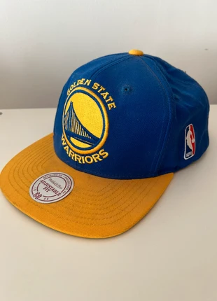 Casquette Mitchell & Ness Golden State Warriors NBA – Bleu & Jaune, brand: Mitchell & Ness, condizioni: Ottime, taglia: Taglia unica, €14.00, €15.40 include la Protezione acquisti