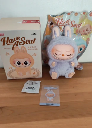 Labubu Have a Seat - Zizi, marque: POPMART, état: Neuf sans étiquette, taille: Prématuré, jusqu'à 44cm, 24,50 €, 26,43 € Protection acheteurs incluse