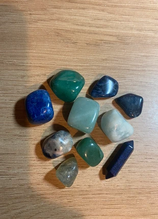 mixed crystals, brand: NO LABEL, condition: Very good, £10.00, £11.20 includes Buyer Protection