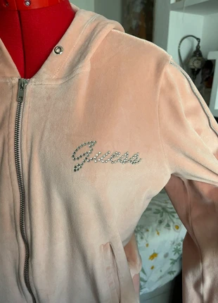 Chaqueta chandal, marke: GUESS, zustand: Neu, größe: L / 40 / 12, 20,00 €, 21,70 € inklusive Vinted-Käuferschutz