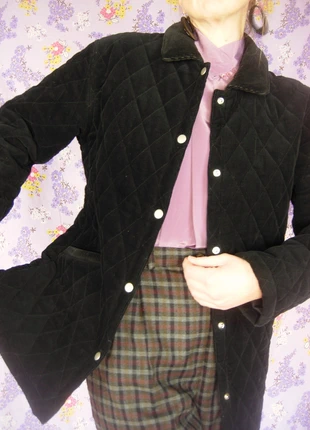 veste matelassée en fin velours côtelé noir vintage années 90, brand: Vintage Dressing, condition: Very good, size: M / 38 / 10, €45.00, €47.95 includes Buyer Protection Pro