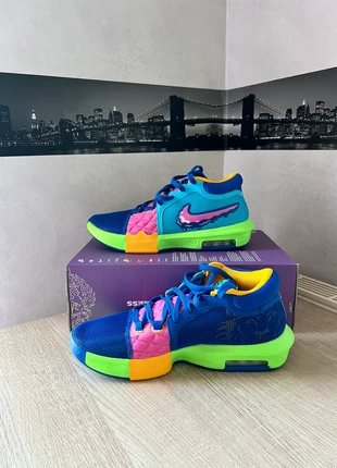 lebron witness VIII 8 ips basket, brand: Nike, condizioni: Nuovo senza cartellino, taglia: 42,5, €75.00, €79.45 include la Protezione acquisti