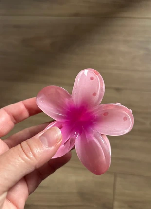Pince à cheveux fleur de tiaré 🌸 rose – neuve, accessoire tendance cheveux ou sac, zustand: Neu, 3,00 €, 3,85 € inklusive Vinted-Käuferschutz