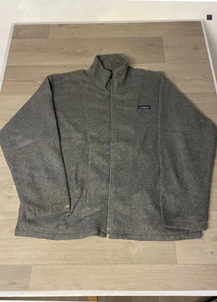 veste polaire full zip patagonia gris taille XL Très bon état, merk: Patagonia, staat: Heel goed, maat: XL, € 35,00, € 37,45 inclusief Kopersbescherming