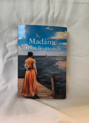 Madame tout le monde - Juliette Thibault, zustand: Zufriedenstellend, 1,10 €, 1,86 € inklusive Vinted-Käuferschutz