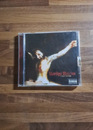 Marylin Manson,cd Holywood, état: Très bon état, 5,00 €, 5,95 € Protection acheteurs incluse