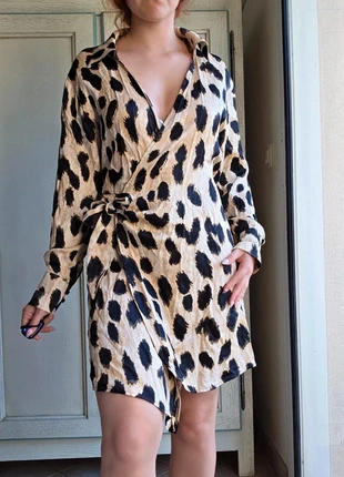 Robe blouse à nouer léopard H&M, brand: H&M, condition: Very good, size: S / 36 / 8, €9.00, €10.15 includes Buyer Protection