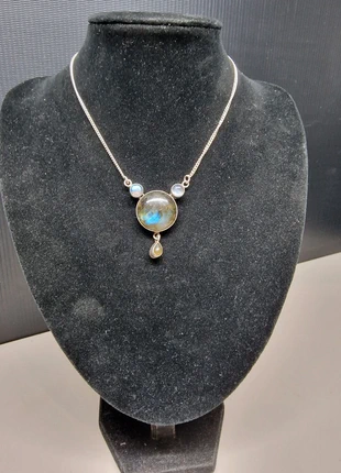 Labradorite & Silver Choker Necklace, brand: Silver, condition: Good, €30.00, €32.20 includes Buyer Protection