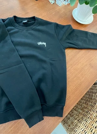 Pull noir, marca: Noir, estado: Muito bom, tamanho: M, €50.00, €53.20 inclui Proteção do Comprador