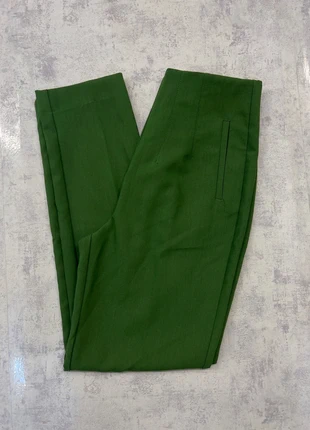 Pantaloni verde | C&A | XS | High Rise Tapered Leg, brand: C&A, condizioni: Nuovo con cartellino, taglia: XS / IT 38 / EU 34, €18.00, €19.60 include la Protezione acquisti