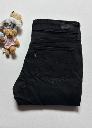 Jean Levis Skinny - Mid Rise Demi curve 🇺🇸, marque: Levi's, état: Très bon état, taille: M / 38 / 10, 40,00 €, 42,70 € Protection acheteurs (Pro) incluse