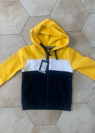 Gilet polaire enfant 4 ans Hublot, brand: Hublot, condizioni: Nuovo con cartellino, taglia: 4 anni / 104 cm, €30.00, €32.20 include la Protezione acquisti