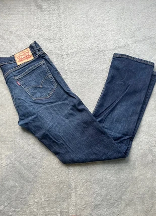 Jean Levi’s 504 Bleu marine W33, marke: Levi's, zustand: Sehr gut, größe: Sonstige, 25,00 €, 26,95 € inklusive Vinted-Käuferschutz