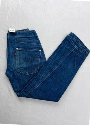 Jeans levis femme coupe droite W26 L28 FR34 (263), marke: Levi's, zustand: Gut, größe: XS / 34 / 6, 10,00 €, 11,20 € beinhaltet Vinted-Käuferschutz Pro