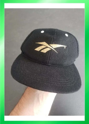 Casquette Vintage Reebok noire, marke: Reebok, zustand: Gut, größe: Einheitsgröße, 16,90 €, 18,45 € inklusive Vinted-Käuferschutz