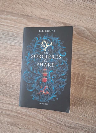 Livre de poche les sorcieres du phare, état: Bon état, 2,00 €, 2,80 € Protection acheteurs incluse