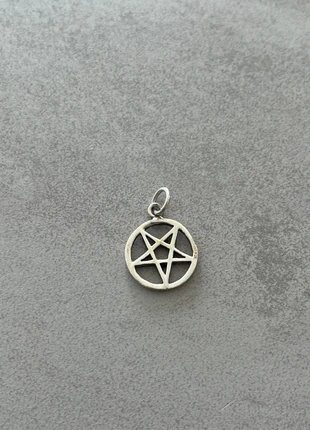 Pendentif argenté étoile / rond, brand: sansnom., condition: Very good, €1.50, €2.28 includes Buyer Protection