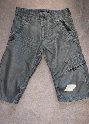 Bermuda, merk: Celio, staat: Nieuw zonder prijskaartje, maat: W36 | FR 46, € 15,00, € 16,45 inclusief Kopersbescherming