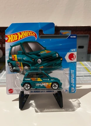 TH '85 Honda City Turbo II TH, brand: Hot Wheels, condizioni: Nuovo con cartellino, taglia: Taglia unica, €2.80, €3.64 include la Protezione acquisti