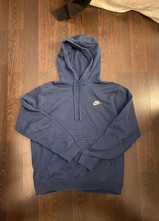 Pull nike bleu, marque: Nike, état: Très bon état, taille: M, 10,00 €, 11,20 € Protection acheteurs incluse