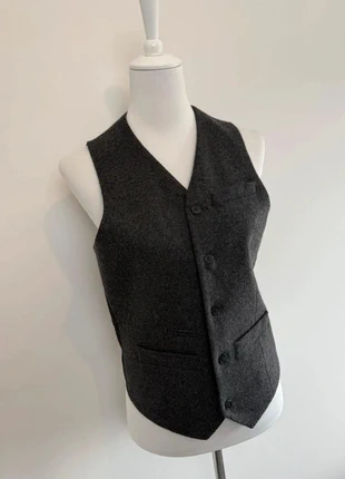 Veste costume sans manches en laine ASOS femme – taille 36 – gris anthracite – parfait état, brand: ASOS, condizioni: Ottime, taglia: S / IT 40 / EU 36, €15.00, €16.45 include la Protezione acquisti