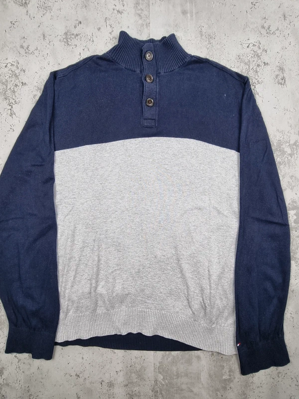Pull col rond à boutons Tommy Hilfiger – Taille XL Homme (mesures en photos) - photo numéro 3