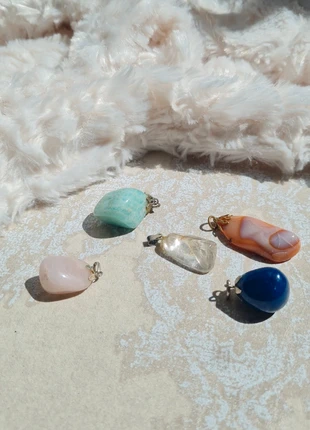 Pendentifs pierres véritable - lithothérapie, marque: Vintage, état: Très bon état, 15,00 €, 16,45 € Protection acheteurs (Pro) incluse