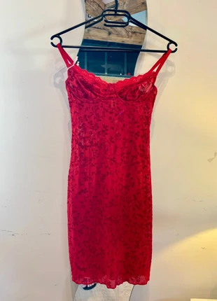 Nuisette rouge avec détail en velour coquette, brand: Vintage, condition: Very good, size: XS / 34 / 6, €25.00, €26.95 includes Buyer Protection