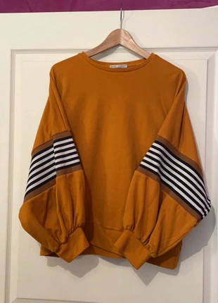 Pull chauve souris ZARA, merk: Zara, staat: Heel goed, maat: M / 38 / 10, € 12,00, € 13,30 inclusief Kopersbescherming