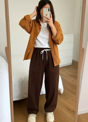 : Pantalon marron côtelé décontracté avec cordon blan, marque: Vintage Boutique, état: Très bon état, taille: S / 36 / 8, 34,90 €, 37,35 € Protection acheteurs incluse