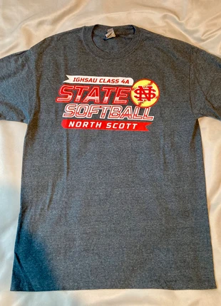 T-shirt Gildan College Softball US M, brand: Gildan, condizioni: Buone, taglia: M, €7.00, €8.05 include la Protezione acquisti