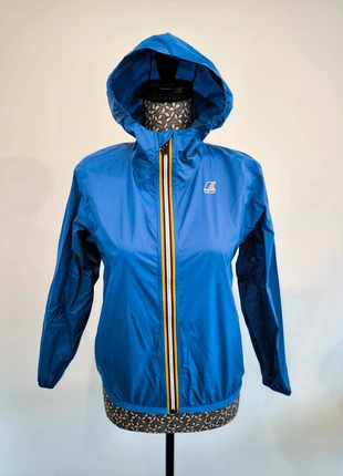 Manteau veste parka imperméable K-way Le vrai Claude 3.0 bleu taille 10 ans mixte 🔥, merk: K-Way, staat: Heel goed, maat: 10 jaar / 140 cm, € 69,00, € 73,15 inclusief Kopersbescherming Pro