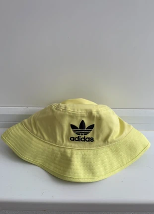 Adidas bucket hat, brand: adidas, condition: Very good, size: One size, £5.00, £5.95 includes Buyer Protection