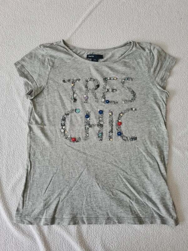 Lot de 13 vêtements (12 t-shirts et 1 legging) - photo numéro 6