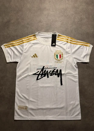 Maillot de Foot concept Italie édition 125 ans de l’équipe nationale X Stussy, marca: Concept, estado: Nuevo con etiquetas, tamaño: L, 35,00 €, 37,45 € Protección al comprador incluida