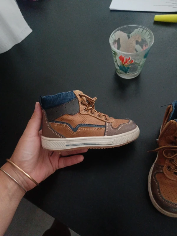 Chaussure montante enfant taille 24 - photo numéro 6