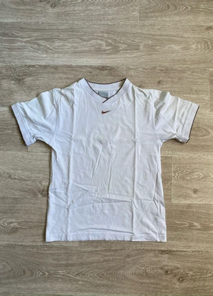 Polo blanc nike, merk: Nike, staat: Goed, maat: S, € 6,00, € 7,00 inclusief Kopersbescherming