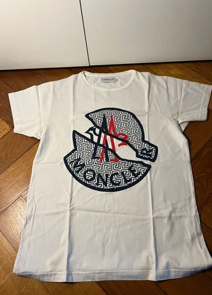 Maglia Moncler come nuova, marque: Moncler, état: Très bon état, taille: S, 46,00 €, 49,00 € Protection acheteurs incluse