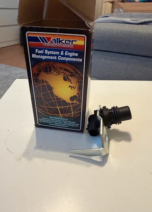 Camshaft position sensor, brand: Walker, condition: New without tags, £25.00, £26.95 includes Buyer Protection