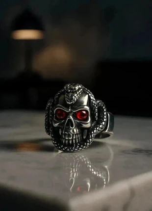 Chevalière Bague Crâne Serpent Yeux rouges Style Goth Biker Snake Ring Acier ajustable, marque: bague, état: Neuf avec étiquette, taille: Ajustable, 8,97 €, 10,12 € Protection acheteurs (Pro) incluse
