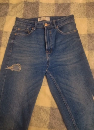Pantalón vaquero, marca: Stradivarius, estado: Muy bueno, tamaño: M / 38 / 10, 5,00 €, 5,95 € Protección al comprador incluida