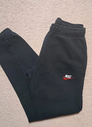 Jogging Nike Vintage Brodé XS, marque: Nike, état: Très bon état, taille: XS, 30,00 €, 32,20 € Protection acheteurs (Pro) incluse