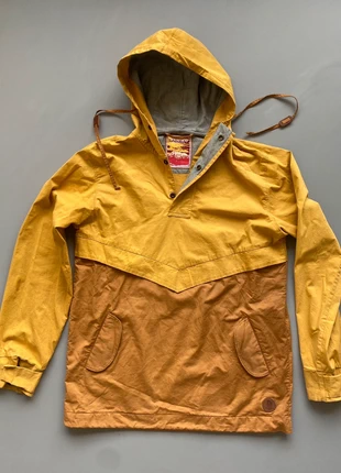 Mosterdgele jas van designerlabel Arniko, marca: arniko, estado: Bueno, tamaño: M, 28,00 €, 30,10 € Protección al comprador incluida