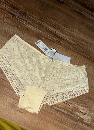 Magnifique Shorty Etam neuf, merk: Etam, staat: Nieuw met prijskaartje, maat: S / 36 / 8, € 5,50, € 6,48 inclusief Kopersbescherming