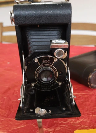 Kodo kodak Brownie pliant, merk: Kodak, staat: Heel goed, € 35,00, € 37,45 inclusief Kopersbescherming