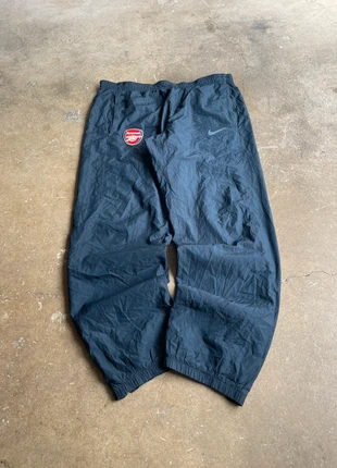 Jogging Track Pants Nike Arsenal Solo Swoosh Logo Brodé Nylon Bleu Marine Ajsutable Large, marque: Nike, état: Bon état, taille: L, 45,00 €, 47,95 € Protection acheteurs (Pro) incluse