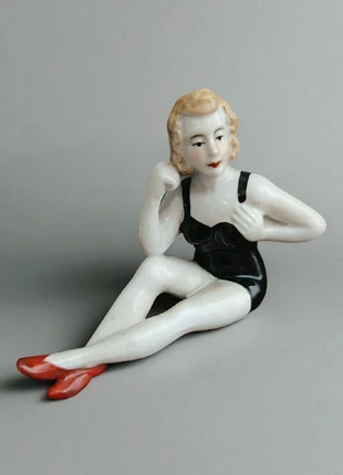 Figurine Baigneuse - Porcelaine - Style Art Déco Bathing Beauty, merk: ArtDeco, staat: Heel goed, € 34,90, € 37,35 inclusief Kopersbescherming Pro