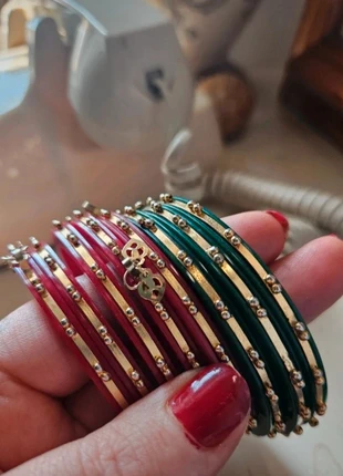 Vibrant set of red and green plastic bangles, brand: Boho Style, condition: Very good, £3.99, £4.89 includes Buyer Protection