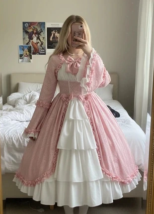 Robe Princesse Victorienne Rose – Romantique / Élégante / Cosplay / Vintage, marca: Atelier Ysée, estado: Muito bom, tamanho: M / 38 / 10, €99.90, €105.60 inclui Proteção do Comprador Pro